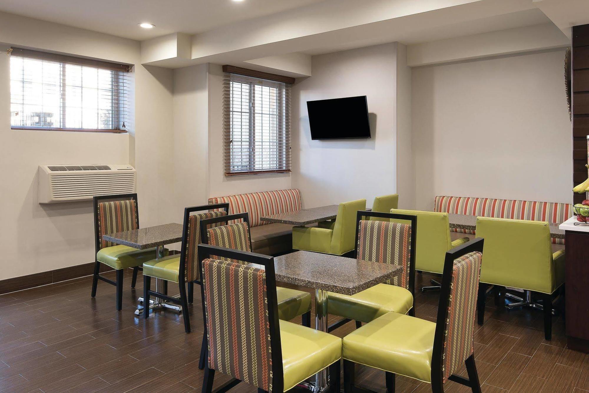 La Quinta By Wyndham Brooklyn East Nova York Exterior foto